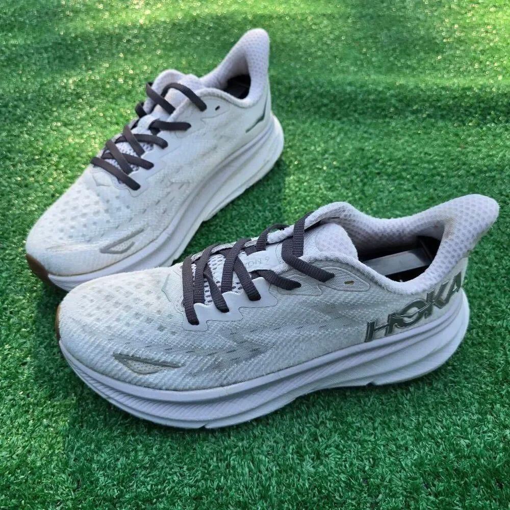 Hoka One One Clifton 9 - Women's Runnig shoes - Size 8 - Picture 2 of 11